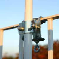 Sonnenschirmhalter für Handlauf, verzinkt Sonnenschirmhalter für Handlauf, verzinkt