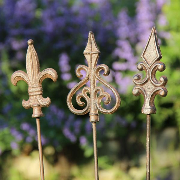 Gartenstecker Lilie Classic, braun-antik | Balkonerlebnis.de